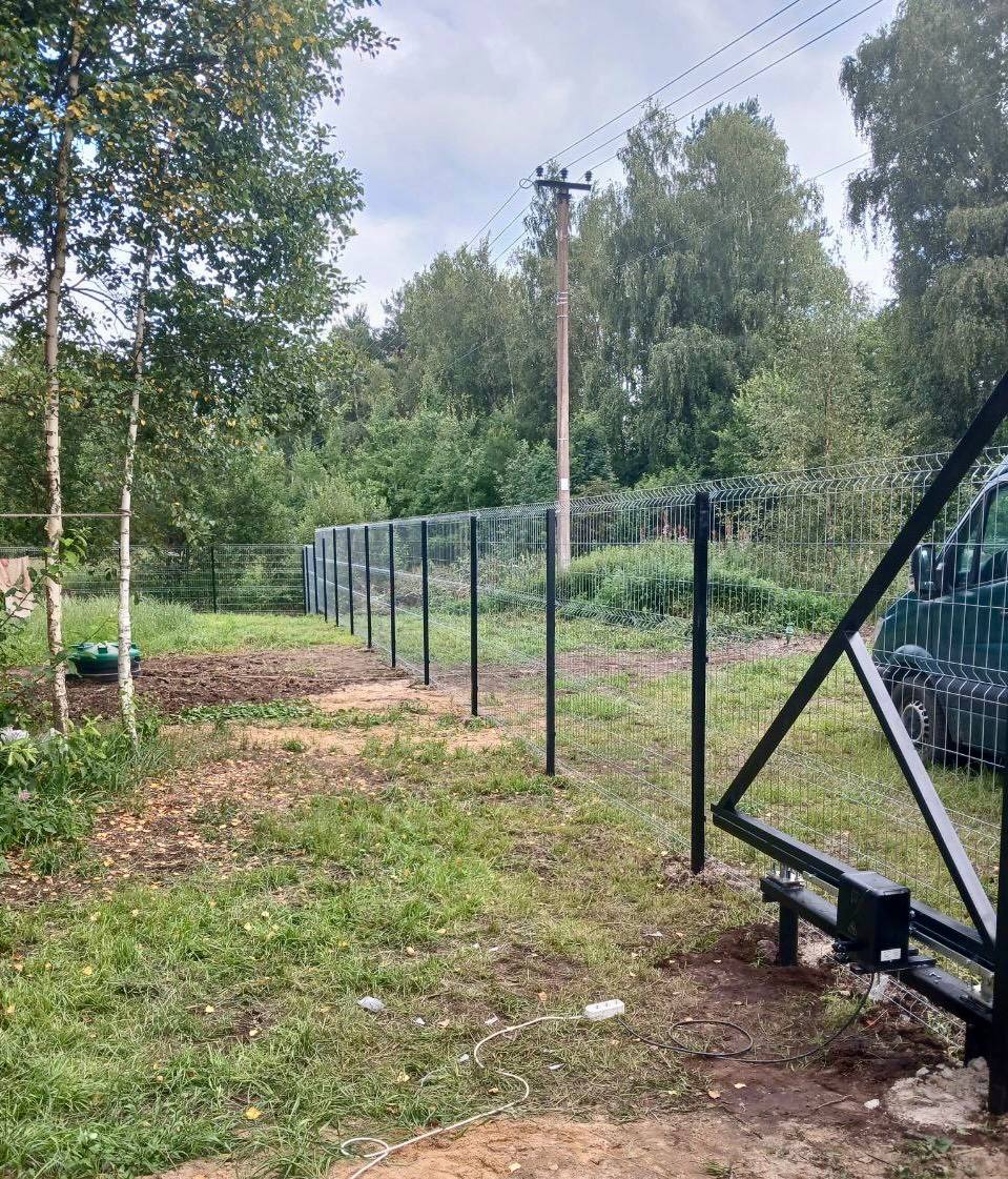 Забор с бетонным цоколем в Пушкинском районе
